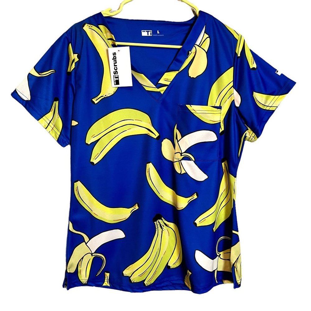 TiScrubs Scrub Top Bananas Print NWT Size L